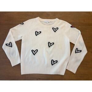 White + Warren 100% Cashmere Sweater Womens XS Cream Heart Print Crewneck Luxury
